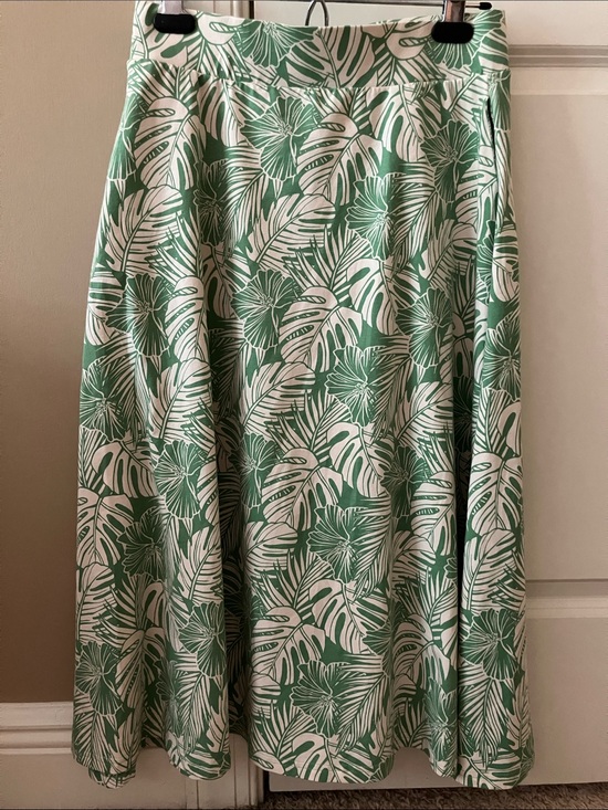 Pact Dresses & Skirts - Pact Organic Cotton Green and White Tropical A-Line Skirt